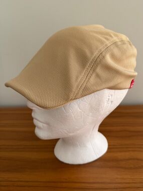 HBC Summer Olympic Beige Mesh Flat Cap Unisex Souvenir Team Canada Travel Casual